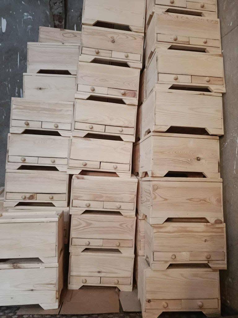 صناديق خشبية للتخزين